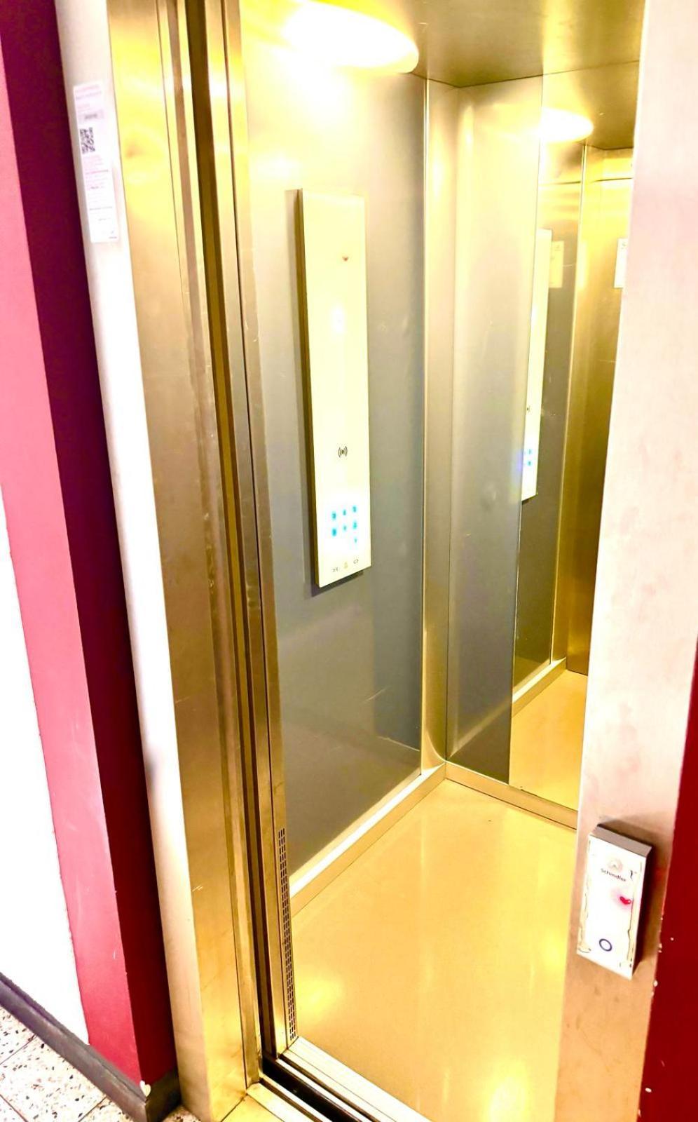 Apartment Zuhause Im Ruhrgebiet 4 Mit Balkon Oberhausen (North Rhine-Westphalia)